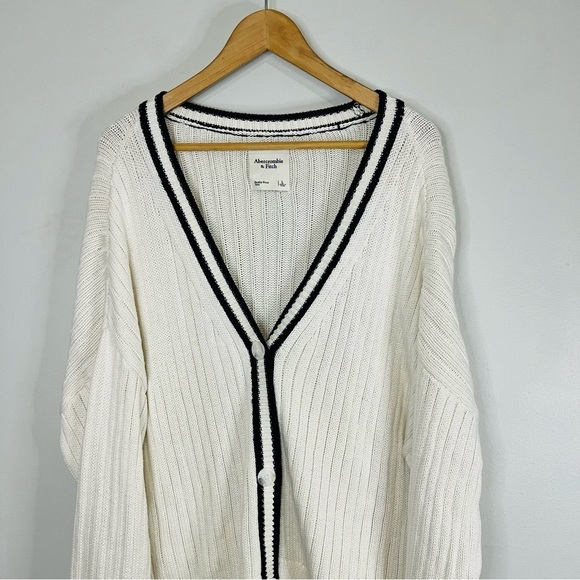 Abercrombie & fitch oversized cozy knit cardigan sweater size large - Picture 2 of 10